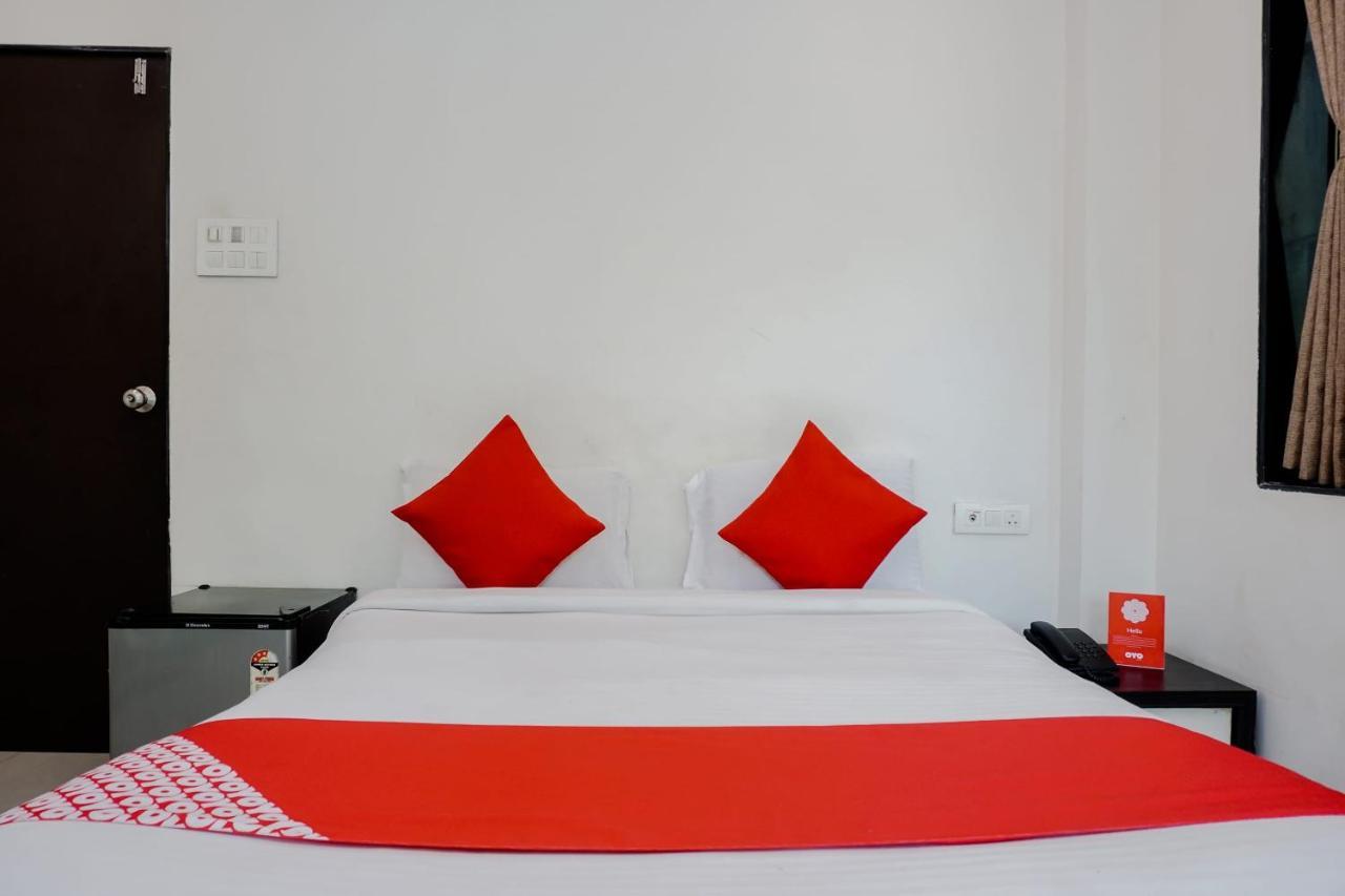 Dreams Holiday Resort Lonavala Exteriör bild